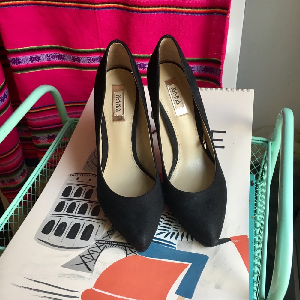 Shoes - Picture 2 of 5